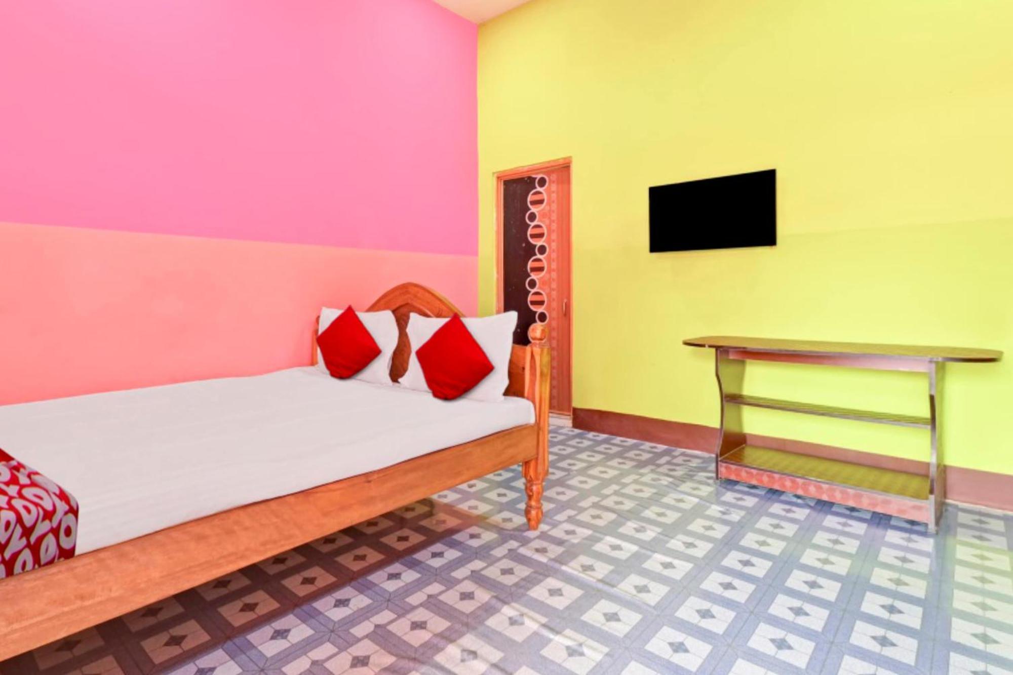 Hotel O Welcome Resort & Family Restaurant Barpeta Exterior photo